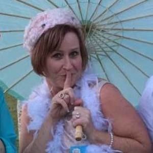 Meet your Posher, Jolly